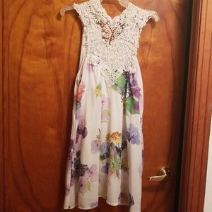 Floral lace dress